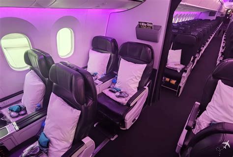 air new zealand 777 300 premium economy